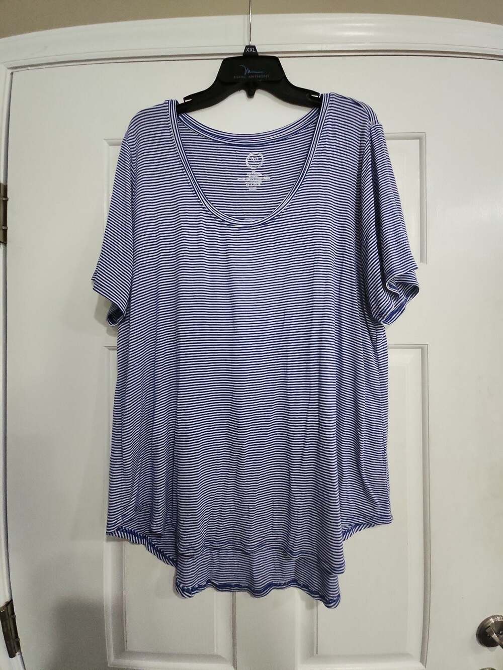 plus size 24/7 stripe scoop neck layering tee